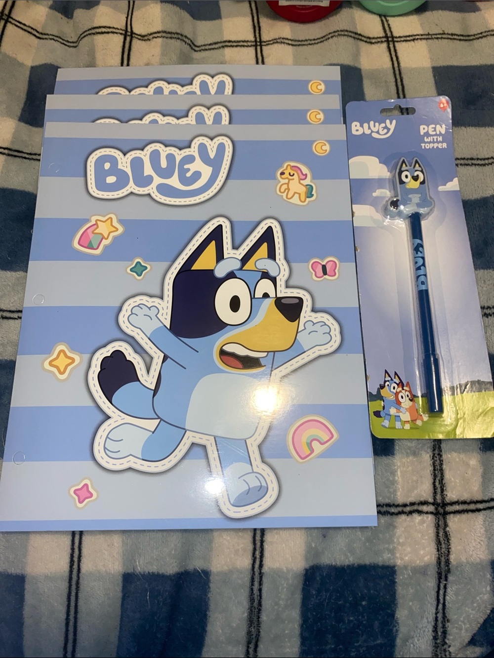 Bluey Kids 3 Portfolios & 1 Pen Set in Light Blue - Bluey